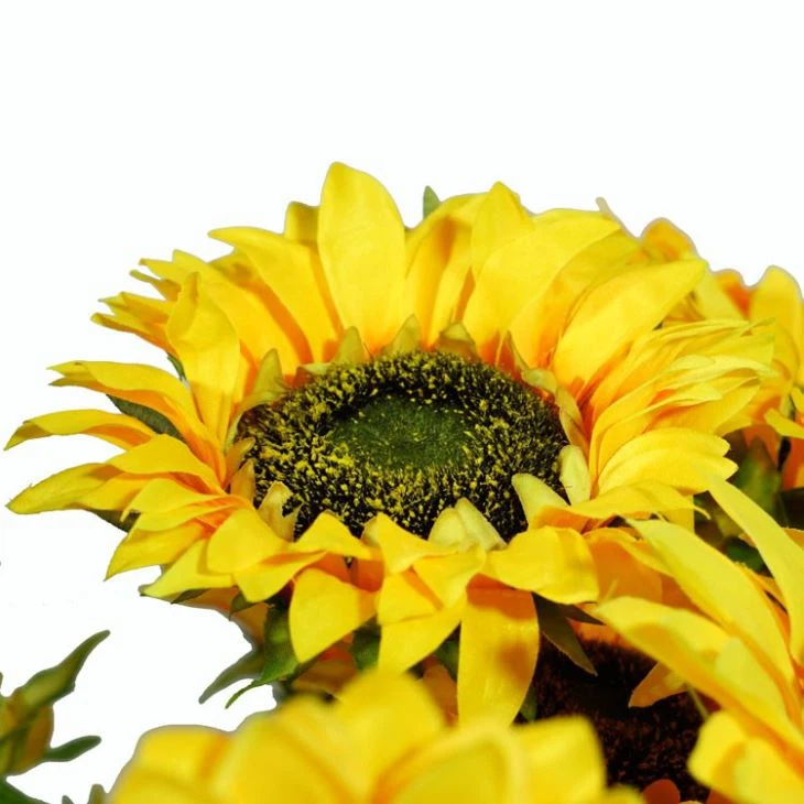 Realistic Artificial Sunflowers