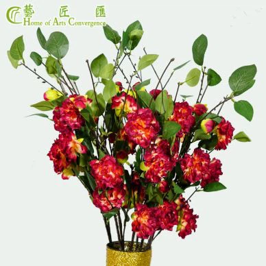 Crvena svila Camellia cvijet